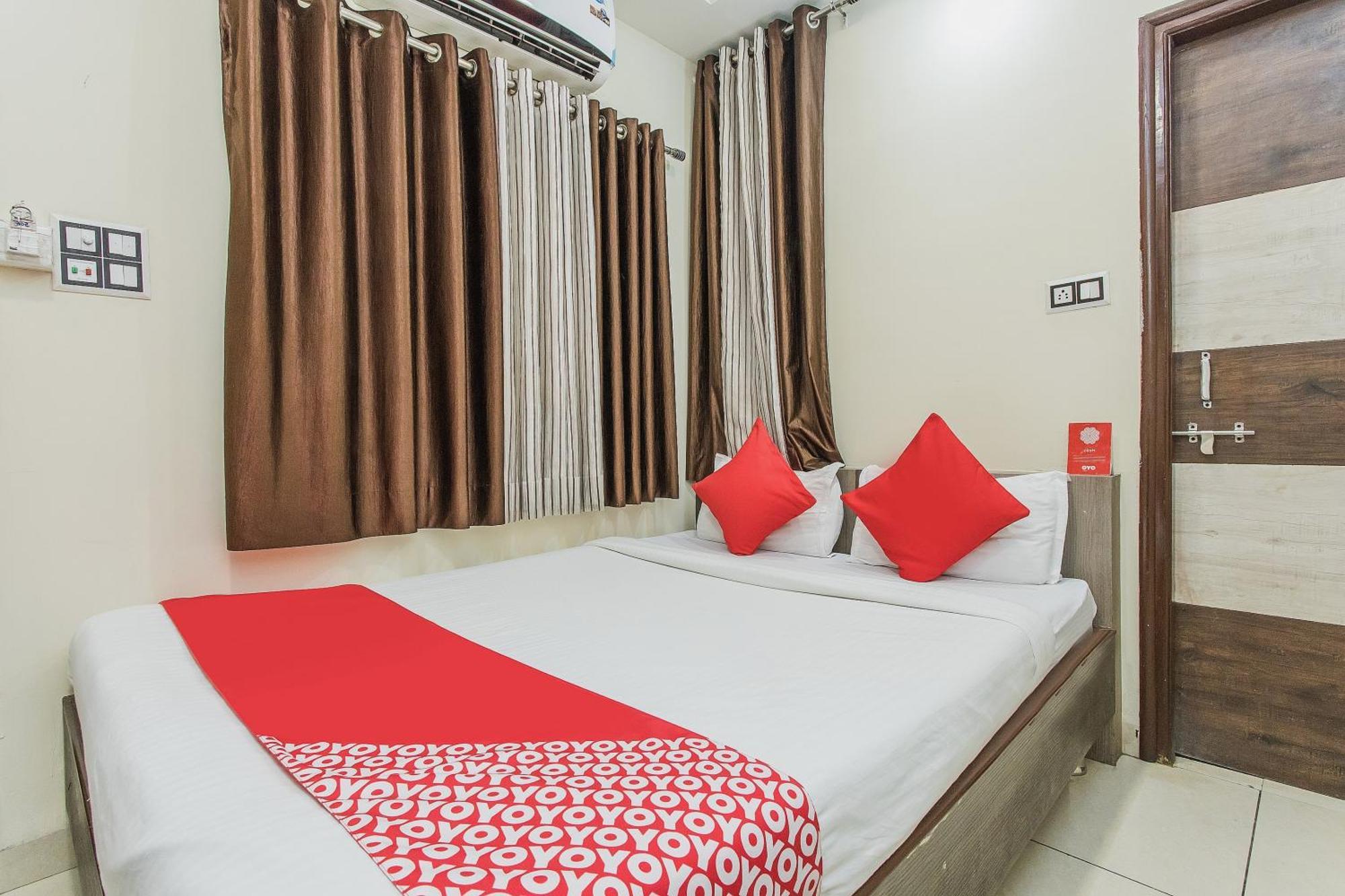 Capital O 4042 Hotel Mehar Residency Indore Exterior foto