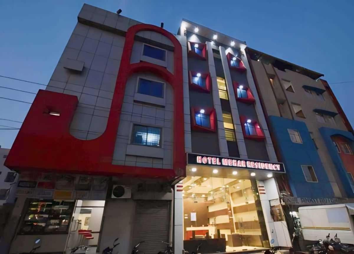Capital O 4042 Hotel Mehar Residency Indore Exterior foto