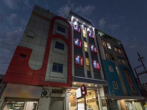 Capital O 4042 Hotel Mehar Residency Indore Exterior foto