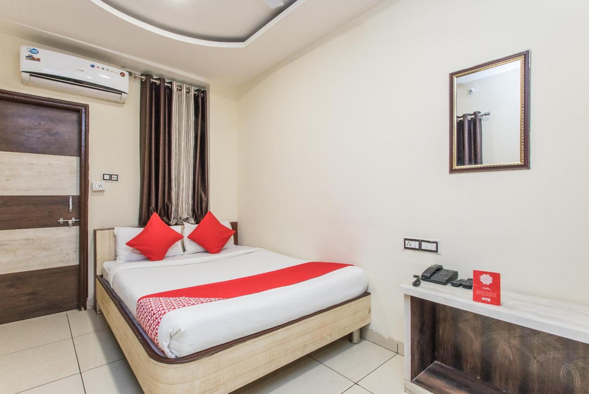 Capital O 4042 Hotel Mehar Residency Indore Exterior foto